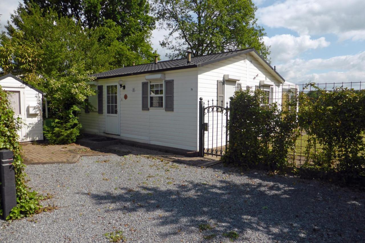 אויסטרוויק Vakantiehuis Appelvink, Toplocatie In Bosrijke Omgeving מראה חיצוני תמונה