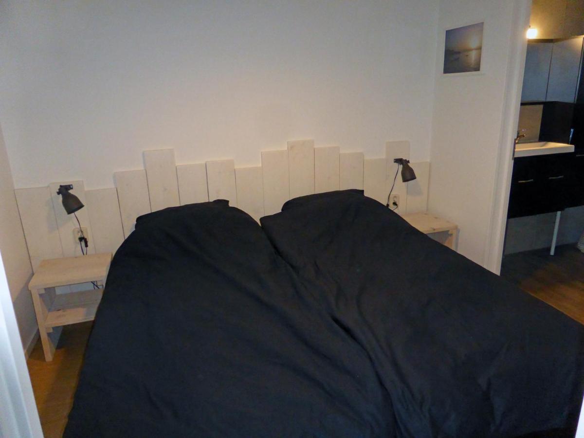 אויסטרוויק Vakantiehuis Appelvink, Toplocatie In Bosrijke Omgeving מראה חיצוני תמונה