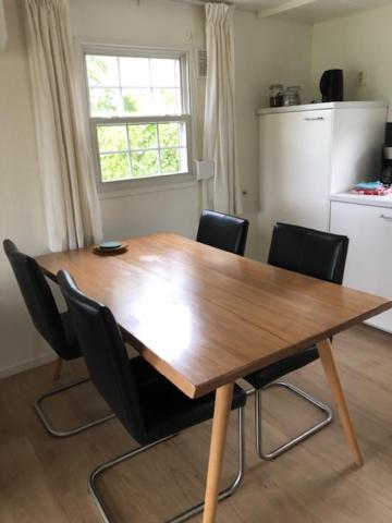 אויסטרוויק Vakantiehuis Appelvink, Toplocatie In Bosrijke Omgeving מראה חיצוני תמונה